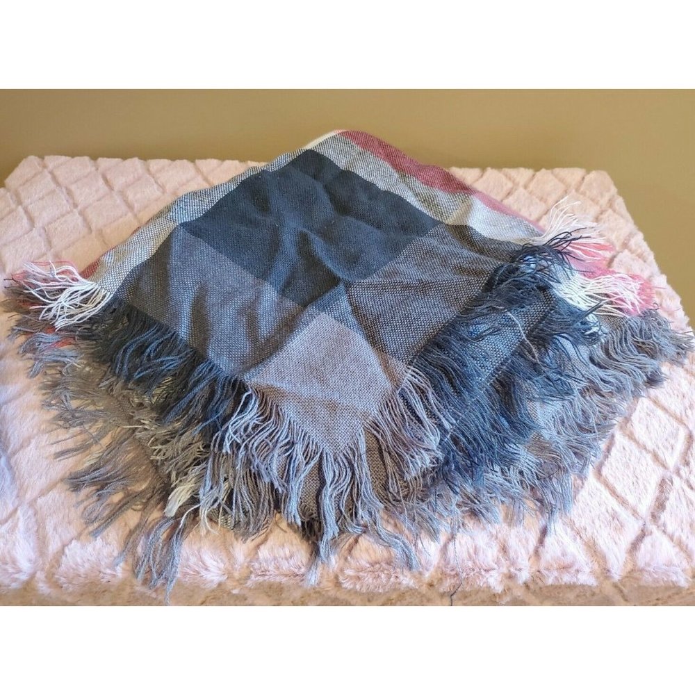 Pink/Gray Women's Oversized Winter Scarf, 45" x 45"